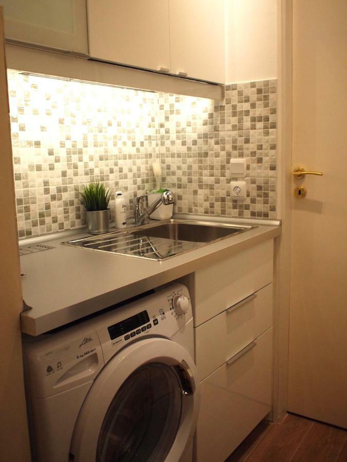Cosy Flat Posh Quartier Kolonaki Apartment Athens Exterior photo